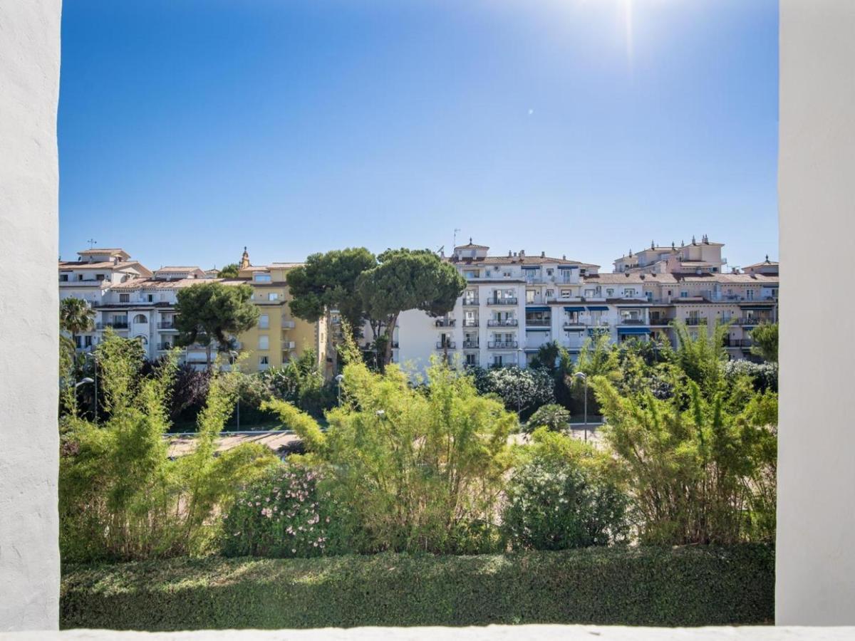 Apartamento De 2 Dormitorios En Playas Del Duque Marbella Exteriér fotografie