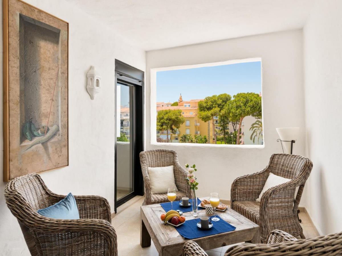 Apartamento De 2 Dormitorios En Playas Del Duque Marbella Exteriér fotografie