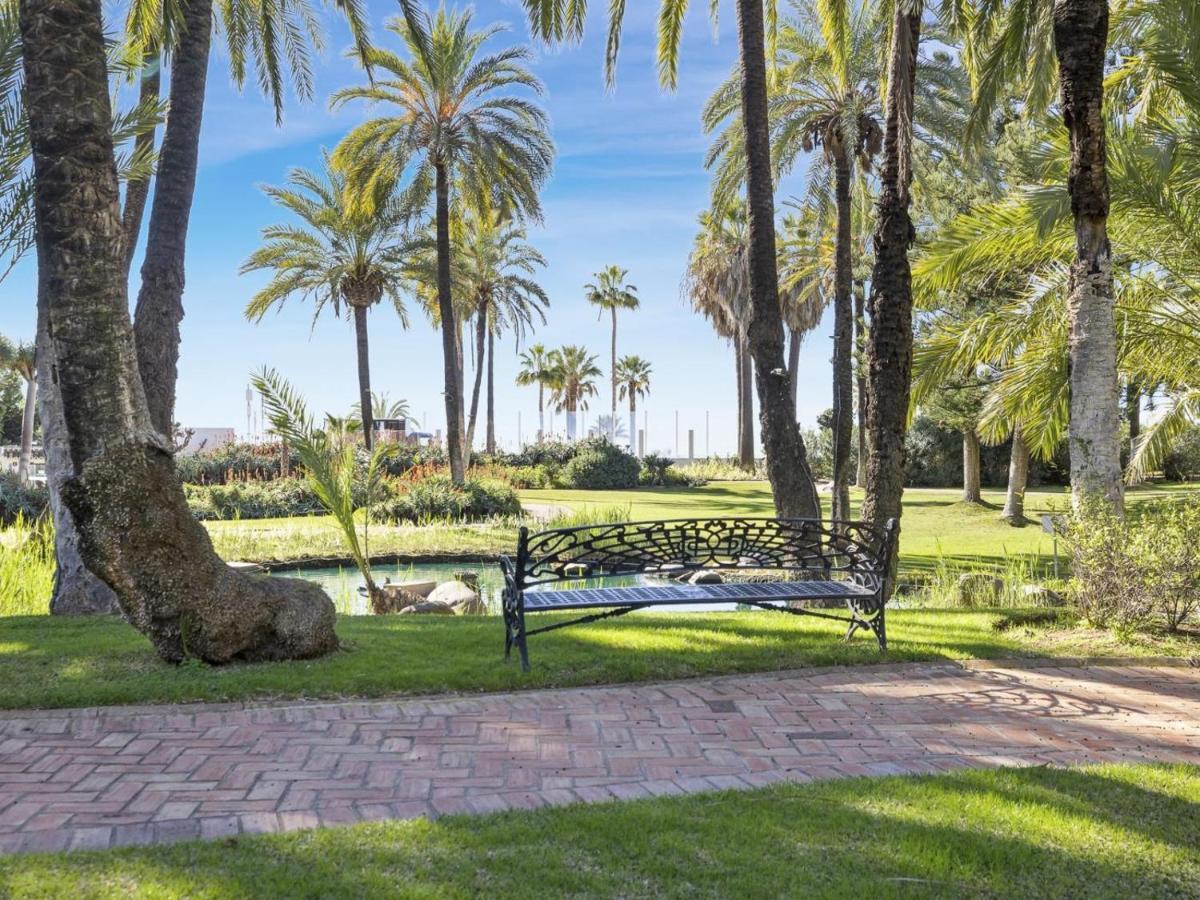 Apartamento De 2 Dormitorios En Playas Del Duque Marbella Exteriér fotografie